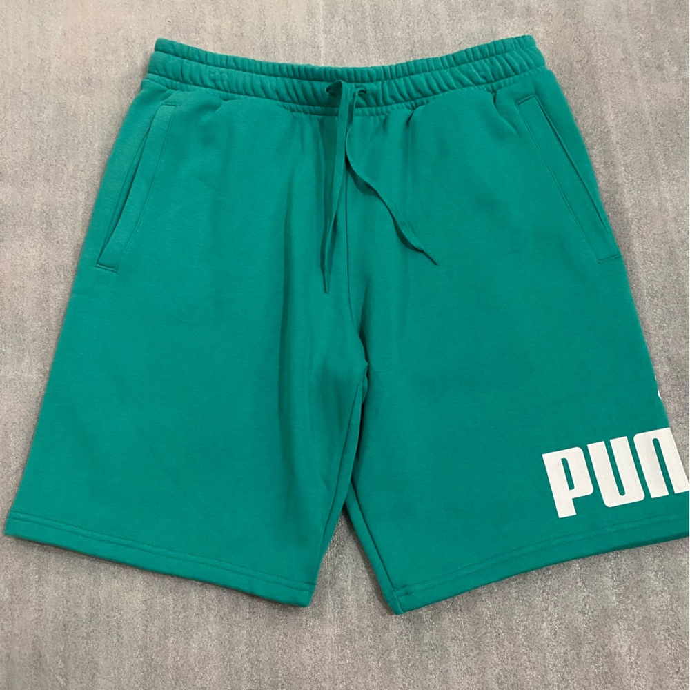 Puma Big Logo Fleece Shorts Size-L